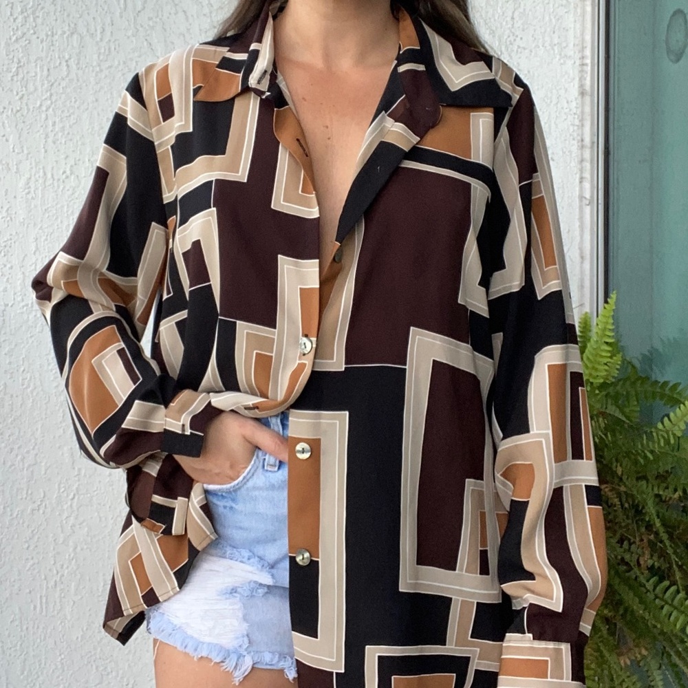 Relaxed Geometric Button-Down Shirt in Brown and Cream